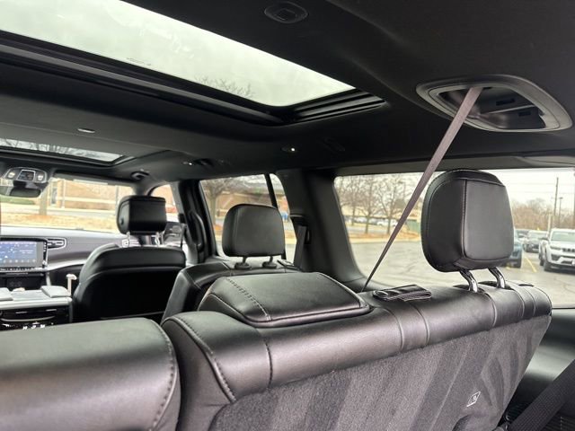Certified 2024 Jeep Wagoneer Series II image 15