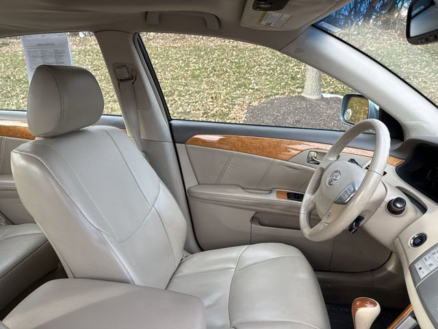 Used 2006 Toyota Avalon XLS image 12