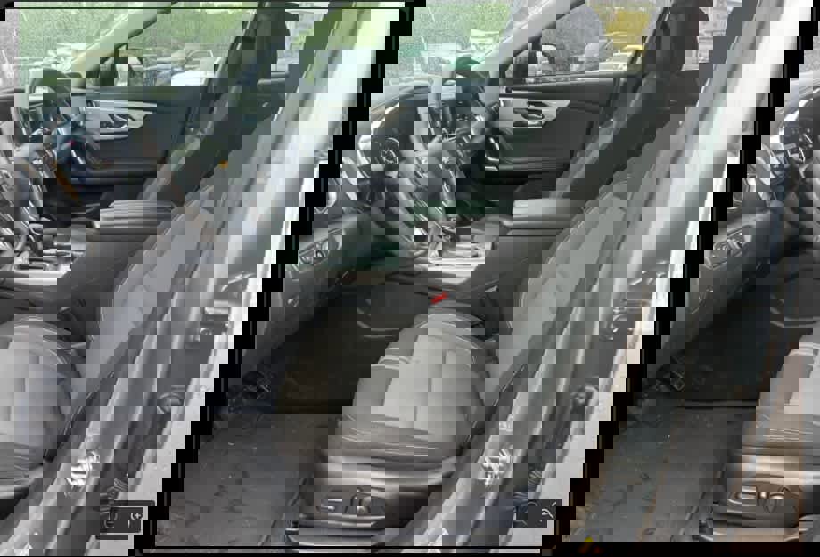 Used 2023 Chevrolet Blazer LT w/ Convenience Package FWD image 10