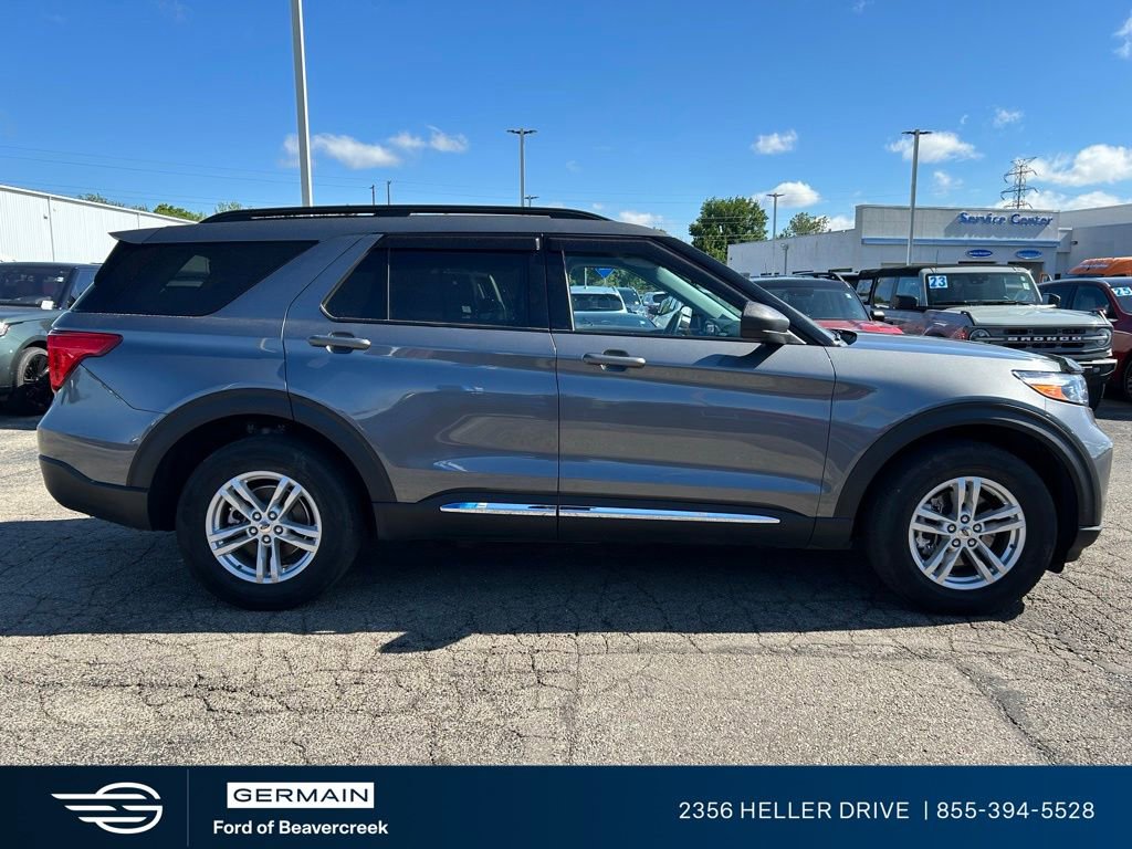 Used 2022 Ford Explorer XLT AWD/4WD image 27