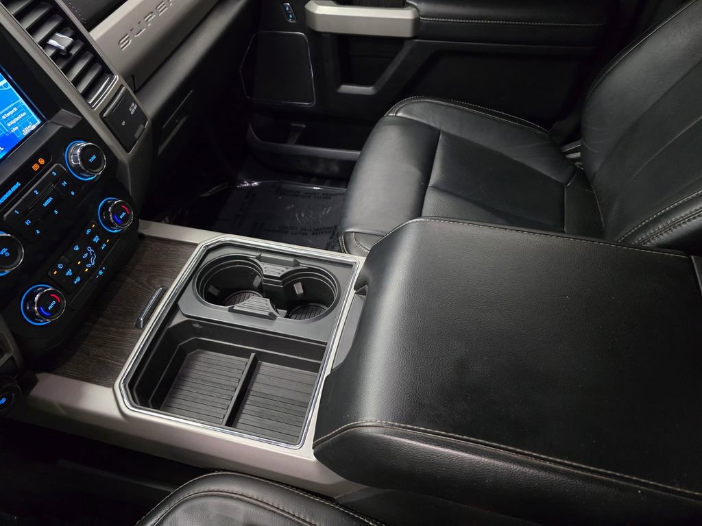 Used 2020 Ford F250 Lariat w/ FX4 Off-Road Package AWD/4WD image 30