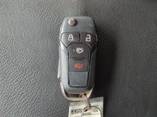 Used 2013 Ford Fusion SE FWD image 27