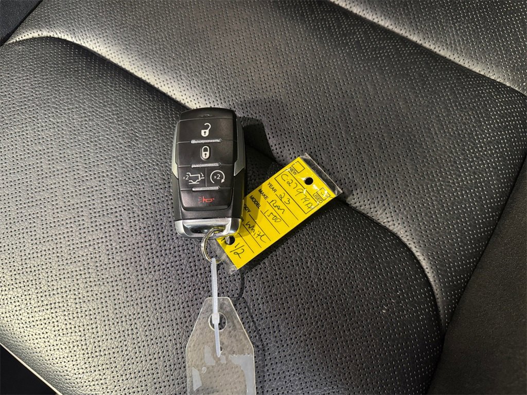 Used 2023 RAM 1500 Laramie image 32