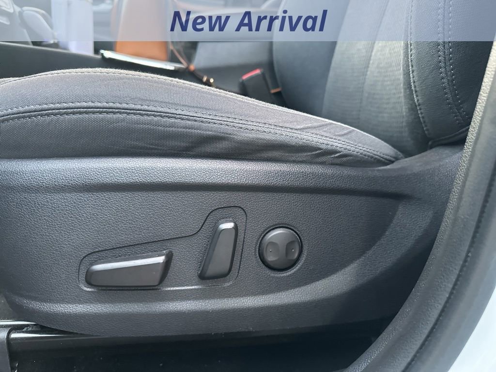 Used 2019 Hyundai Santa Fe SEL image 12