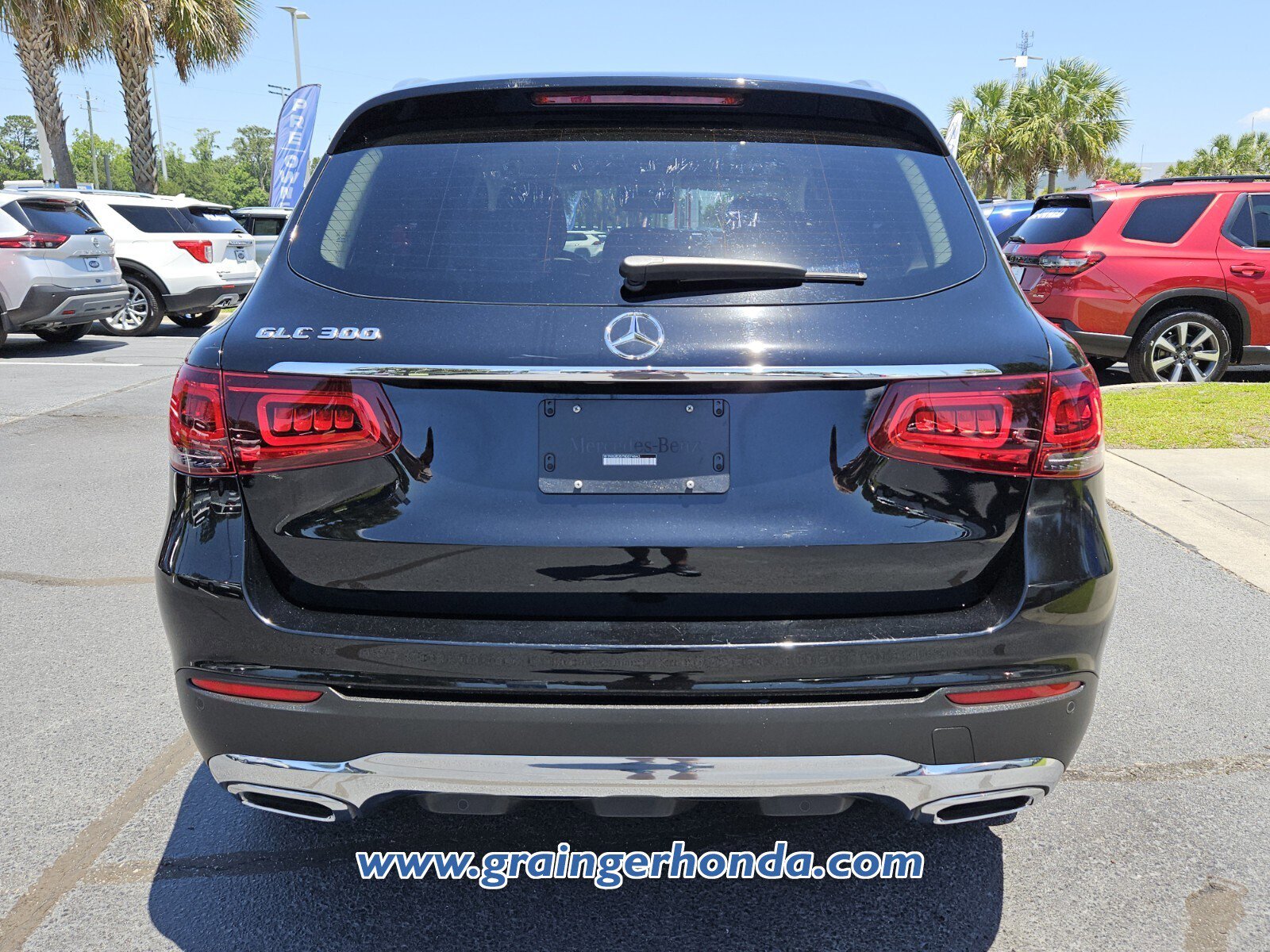 Used 2022 Mercedes-Benz GLC 300 image 4