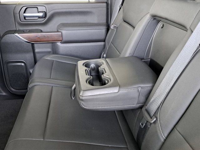 Used 2022 GMC Sierra 2500 SLT w/ SLT Preferred Package image 32
