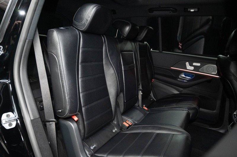 New 2026 Mercedes-Benz GLS 450 4MATIC image 15
