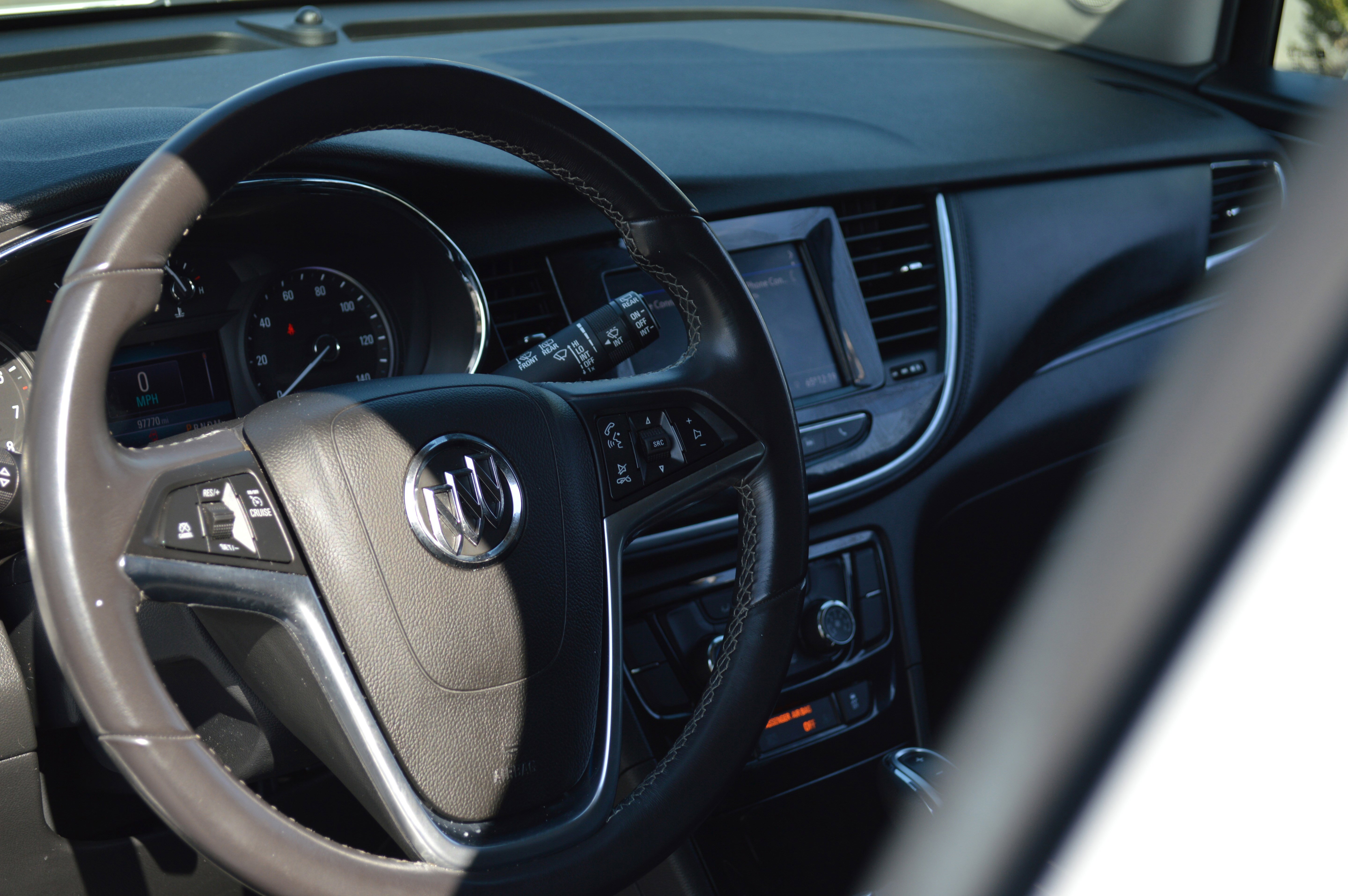 Used 2022 Buick Encore Preferred w/ Safety Package image 24