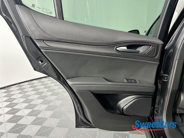 Used 2024 Alfa Romeo Stelvio Quadrifoglio w/ Active Assist Plus Package image 43