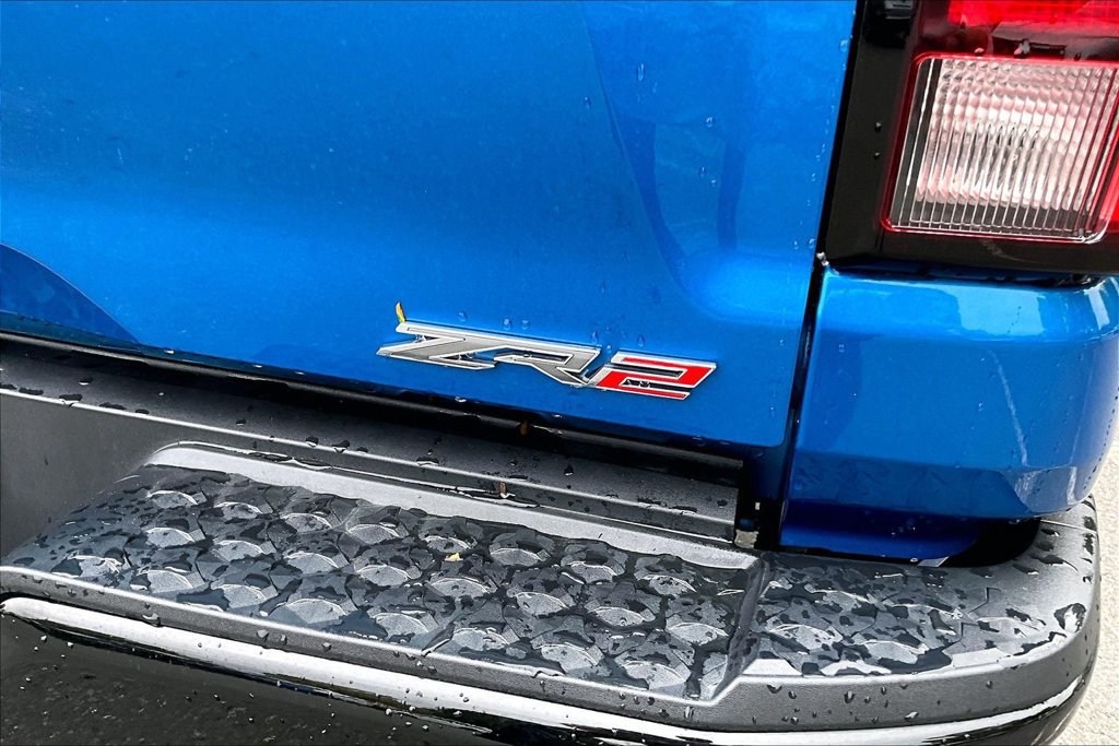 Used 2023 Chevrolet Colorado ZR2 w/ ZR2 Convenience Package III AWD/4WD image 22