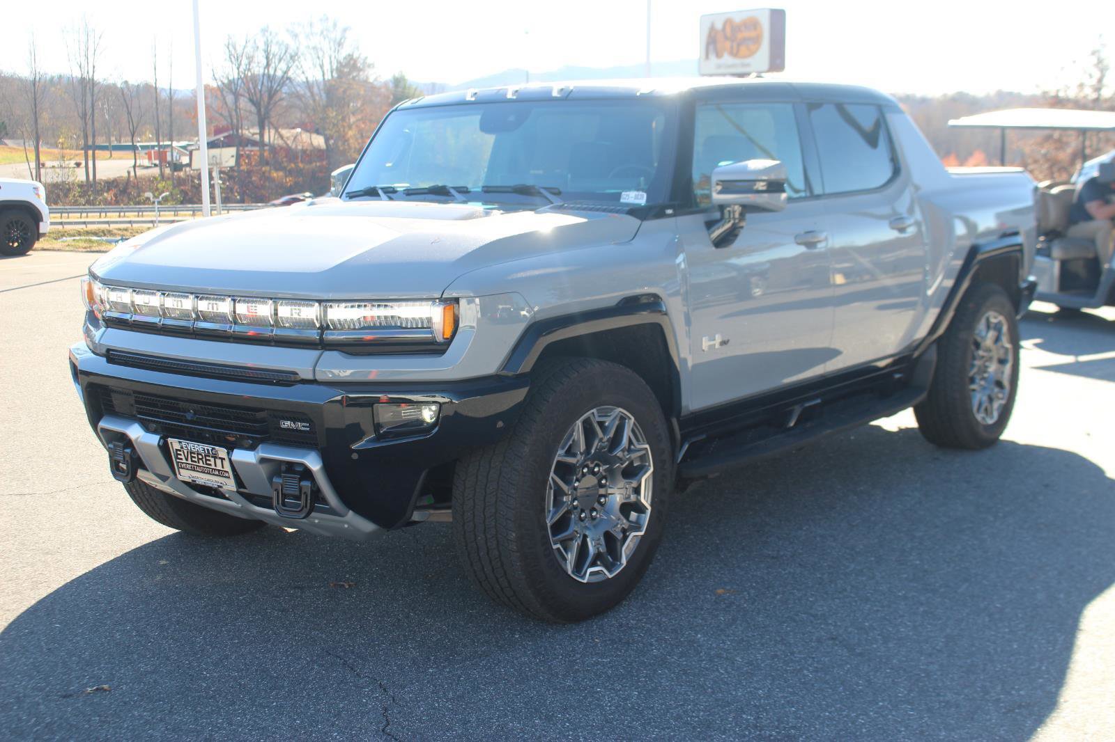 New 2025 GMC Hummer EV 3X image 3