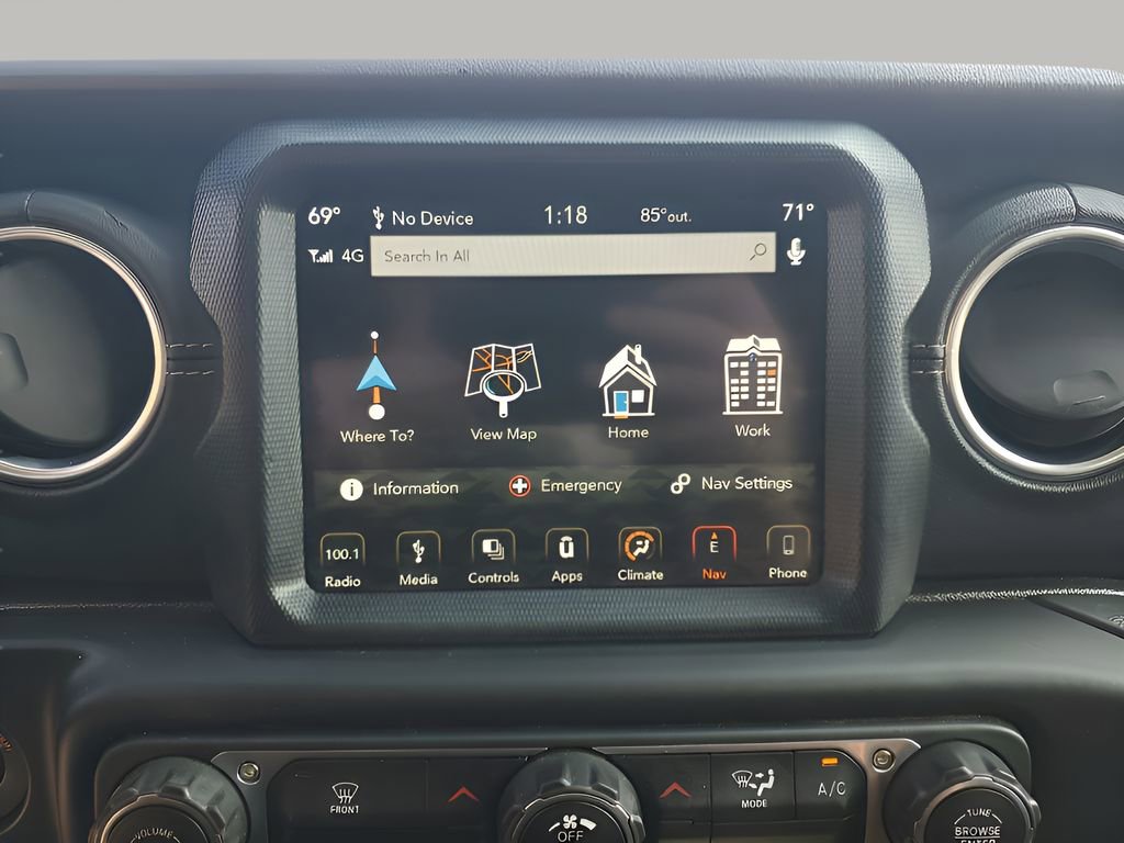 Used 2019 Jeep Wrangler Unlimited Sahara image 37