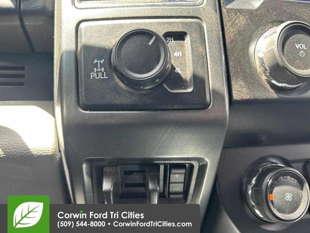 Used 2021 Ford F250 XLT w/ XLT Premium Package AWD/4WD image 18