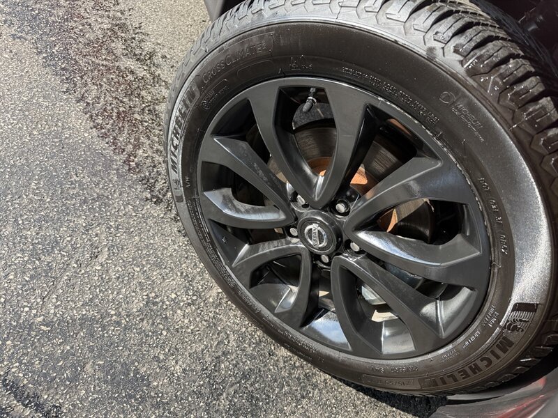 Used 2014 Nissan Juke S w/ Midnight Edition 2.0 FWD image 10