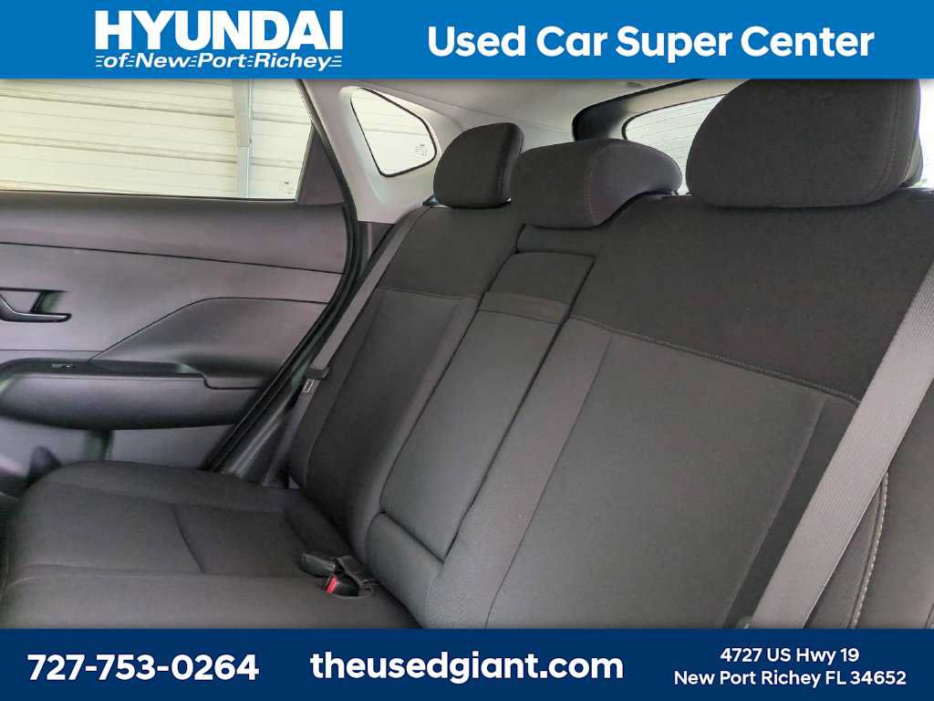Certified 2025 Hyundai Kona SE FWD image 14