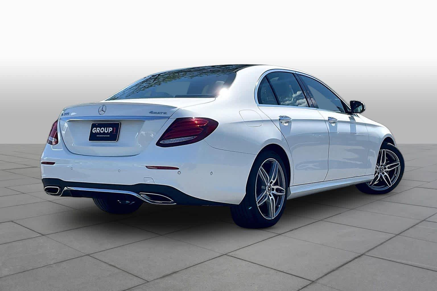 Used 2018 Mercedes-Benz E 300 4MATIC image 12