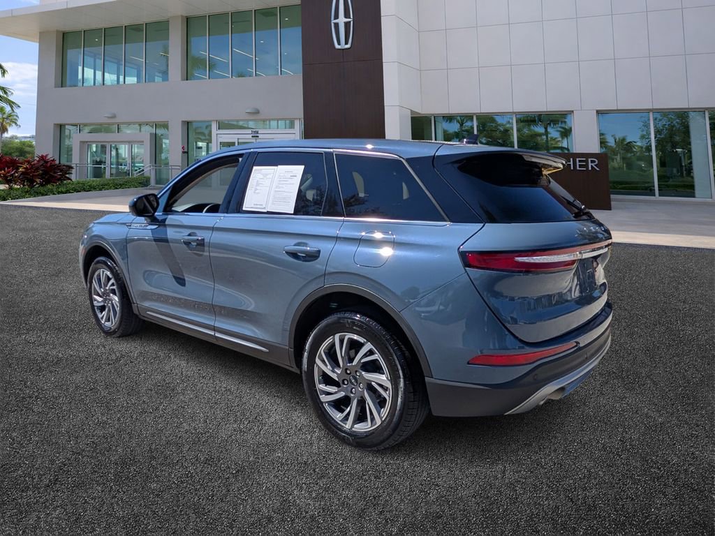 Used 2024 Lincoln Corsair FWD image 5