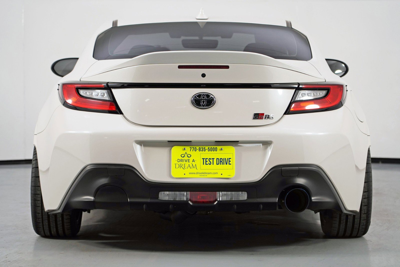 Used 2024 Toyota GR86 Premium image 16