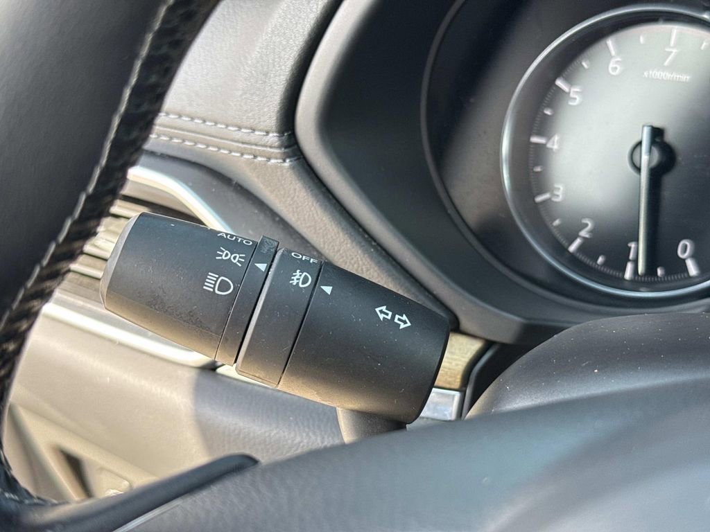 Used 2019 MAZDA CX-5 Signature AWD/4WD image 41