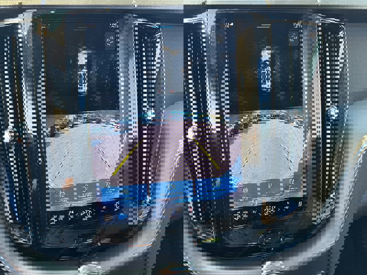 Certified 2023 Volvo XC60 B5 Core image 20