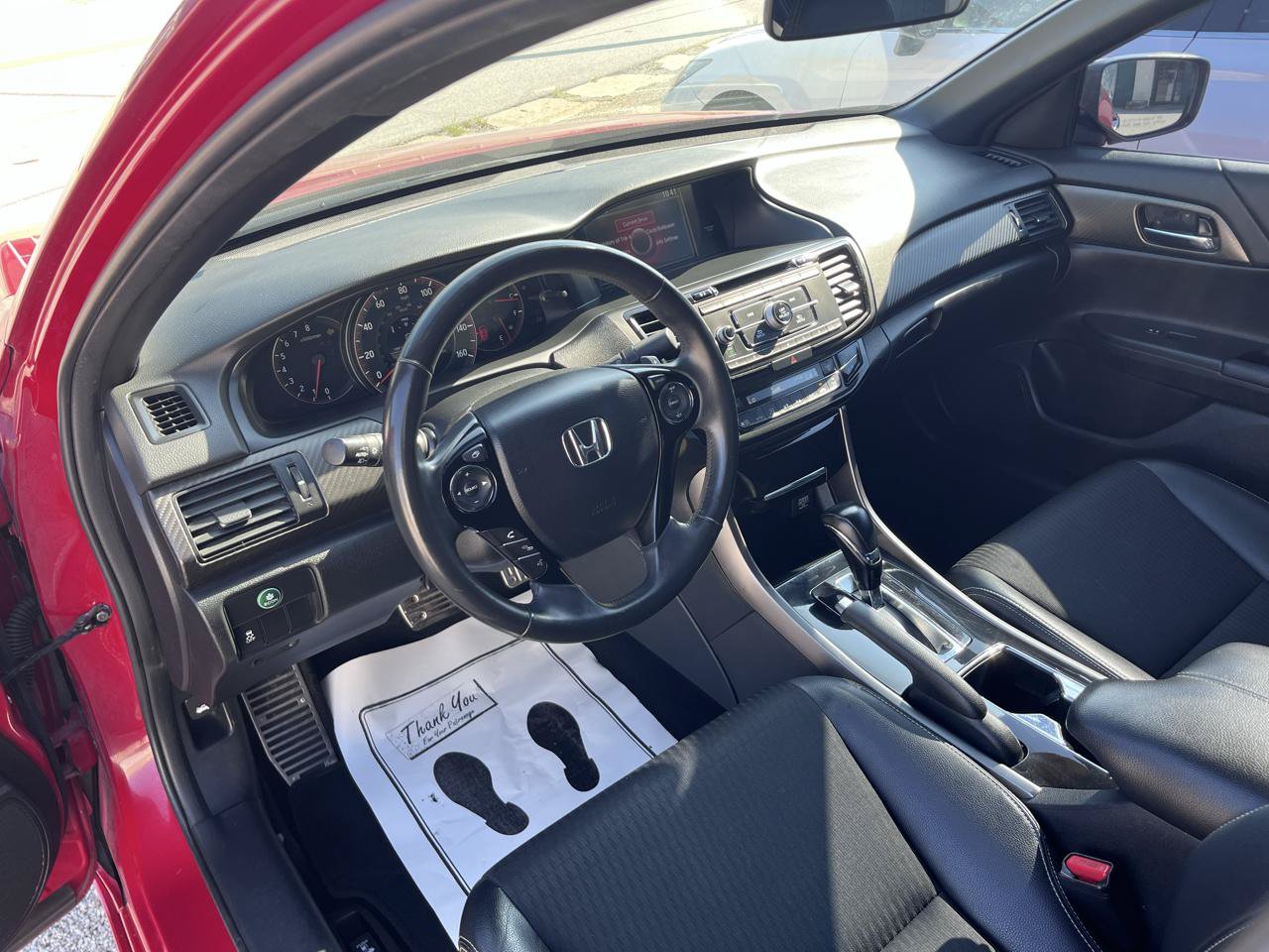 Used 2017 Honda Accord Sport image 22