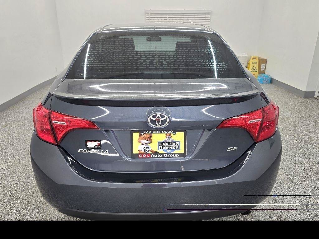 Used 2018 Toyota Corolla SE FWD image 5