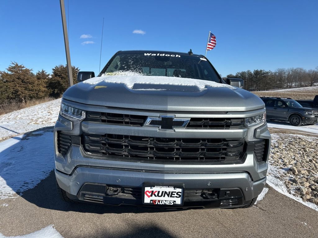 New 2025 Chevrolet Silverado 1500 RST w/ Convenience Package II AWD/4WD image 12