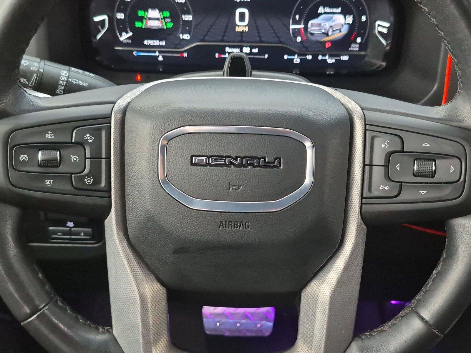 Used 2024 GMC Yukon Denali w/ Advanced Technology Package AWD/4WD image 17