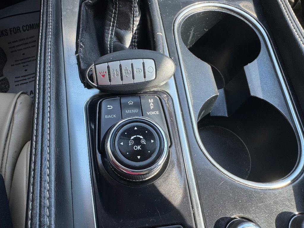 Used 2016 Nissan Maxima Platinum image 28