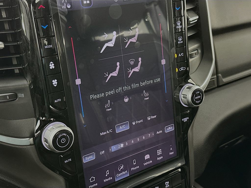 New 2026 RAM 3500 Big Horn AWD/4WD image 22