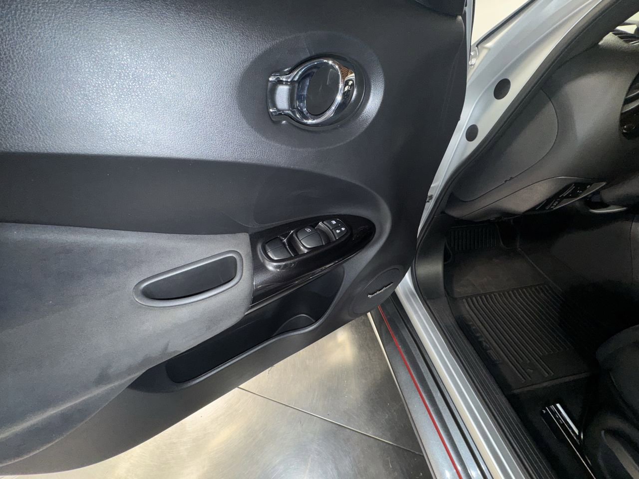 Used 2017 Nissan Juke NISMO image 20