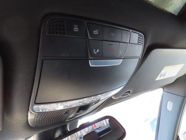 Used 2018 Mercedes-Benz GLC 300 image 26