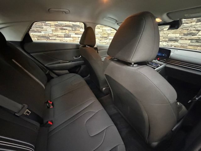 Used 2023 Hyundai Elantra SEL w/ Convenience Package FWD image 33