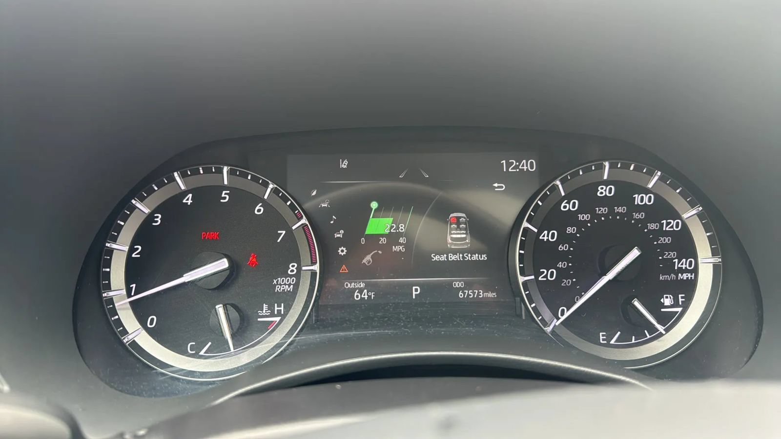 Used 2021 Toyota Highlander XLE FWD image 13