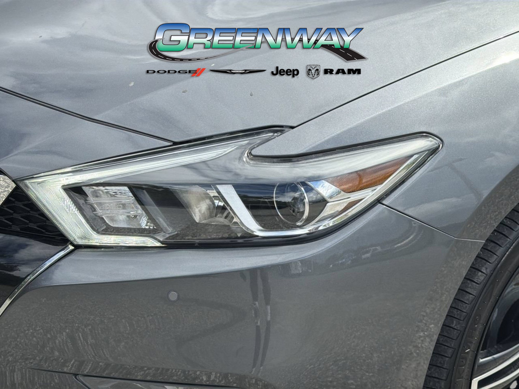 Used 2017 Nissan Maxima SR w/ Midnight Edition FWD image 30