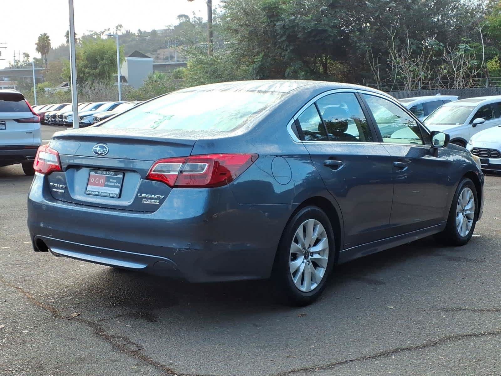 Used 2017 Subaru Legacy 2.5i w/ Alloy Wheel Package AWD/4WD image 4