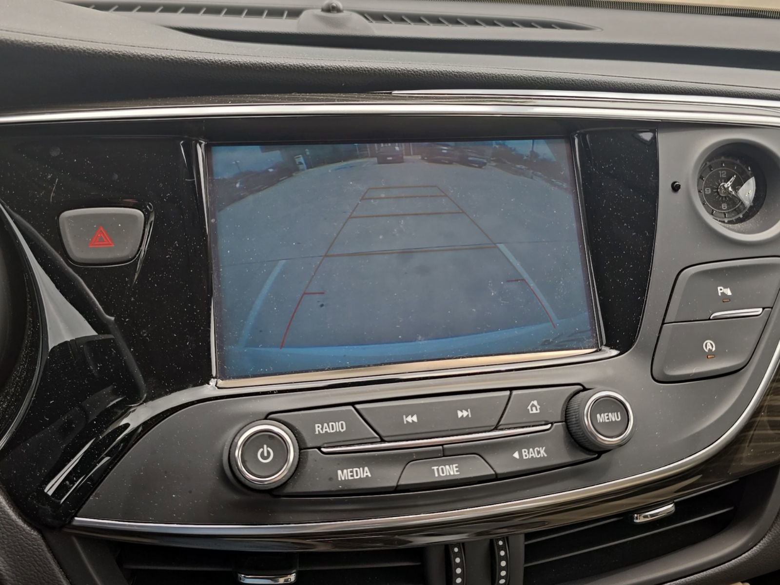 Used 2020 Buick Envision Essence image 15