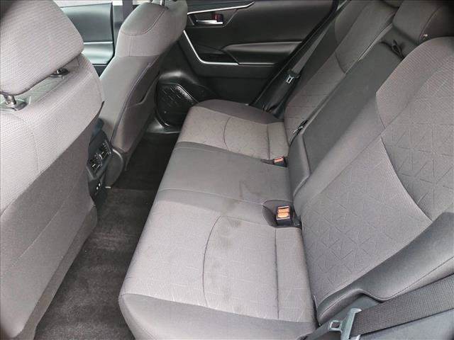 Used 2019 Toyota RAV4 XLE w/ Carpet Mat Package FWD image 24