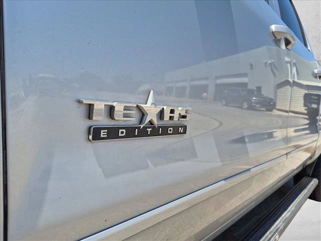 Used 2018 Chevrolet Silverado 1500 LT w/ Texas Edition RWD image 11