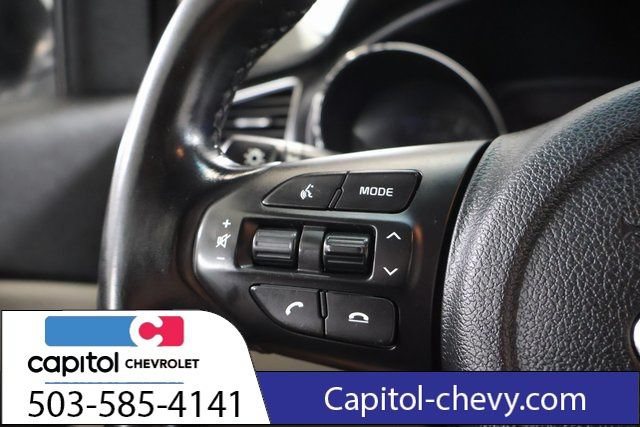 Used 2019 Kia Sedona EX FWD image 19
