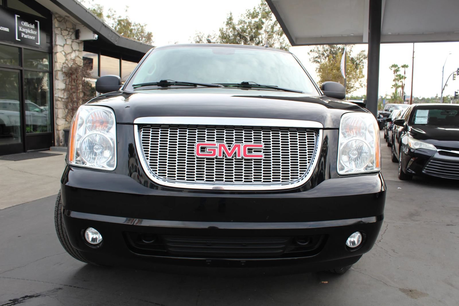 Used 2013 GMC Yukon SLT AWD/4WD image 8