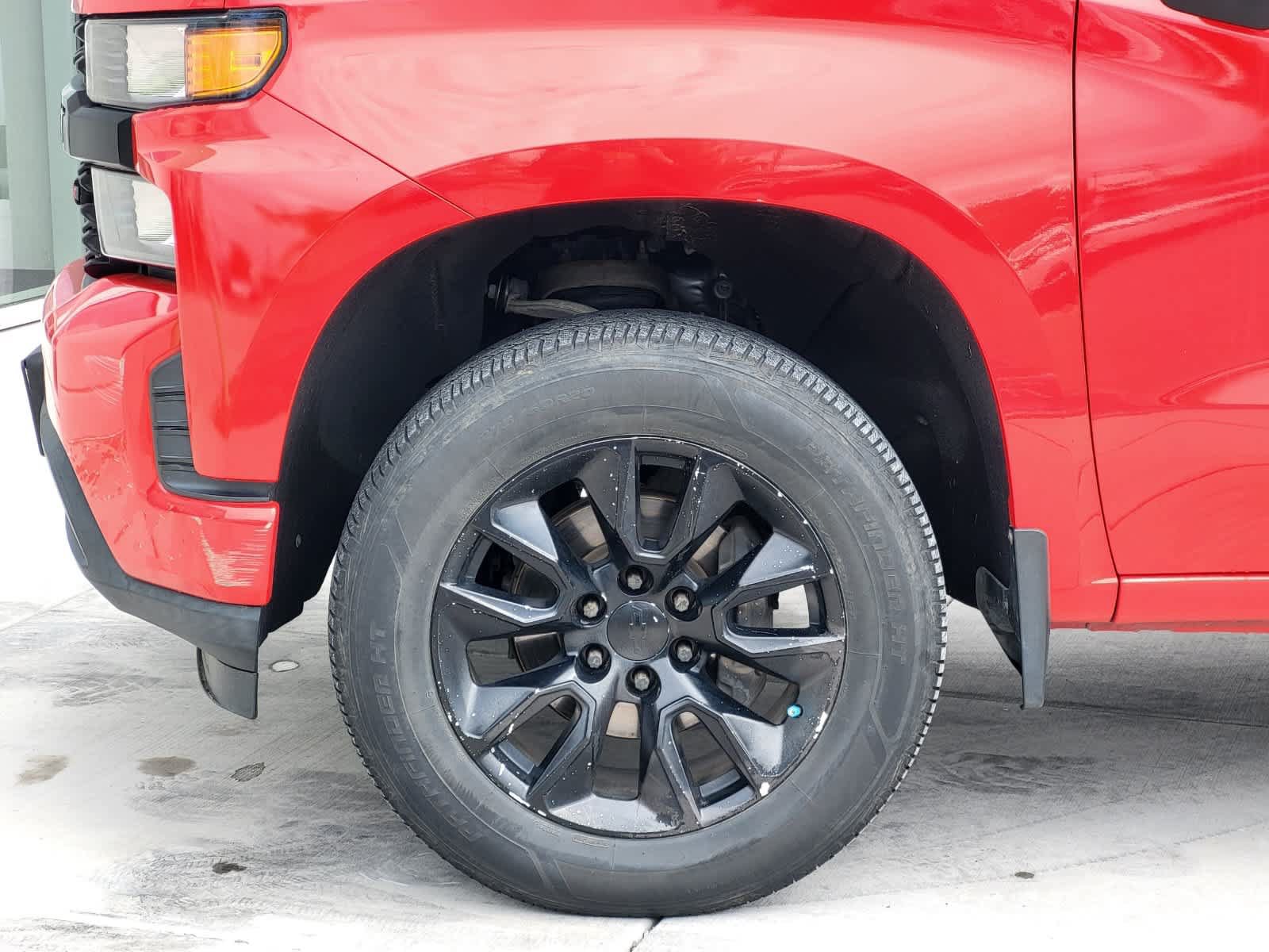 Used 2019 Chevrolet Silverado 1500 Custom w/ Infotainment Package RWD image 9