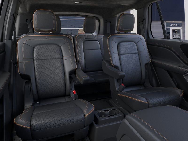 New 2026 Lincoln Aviator Black Label image 11