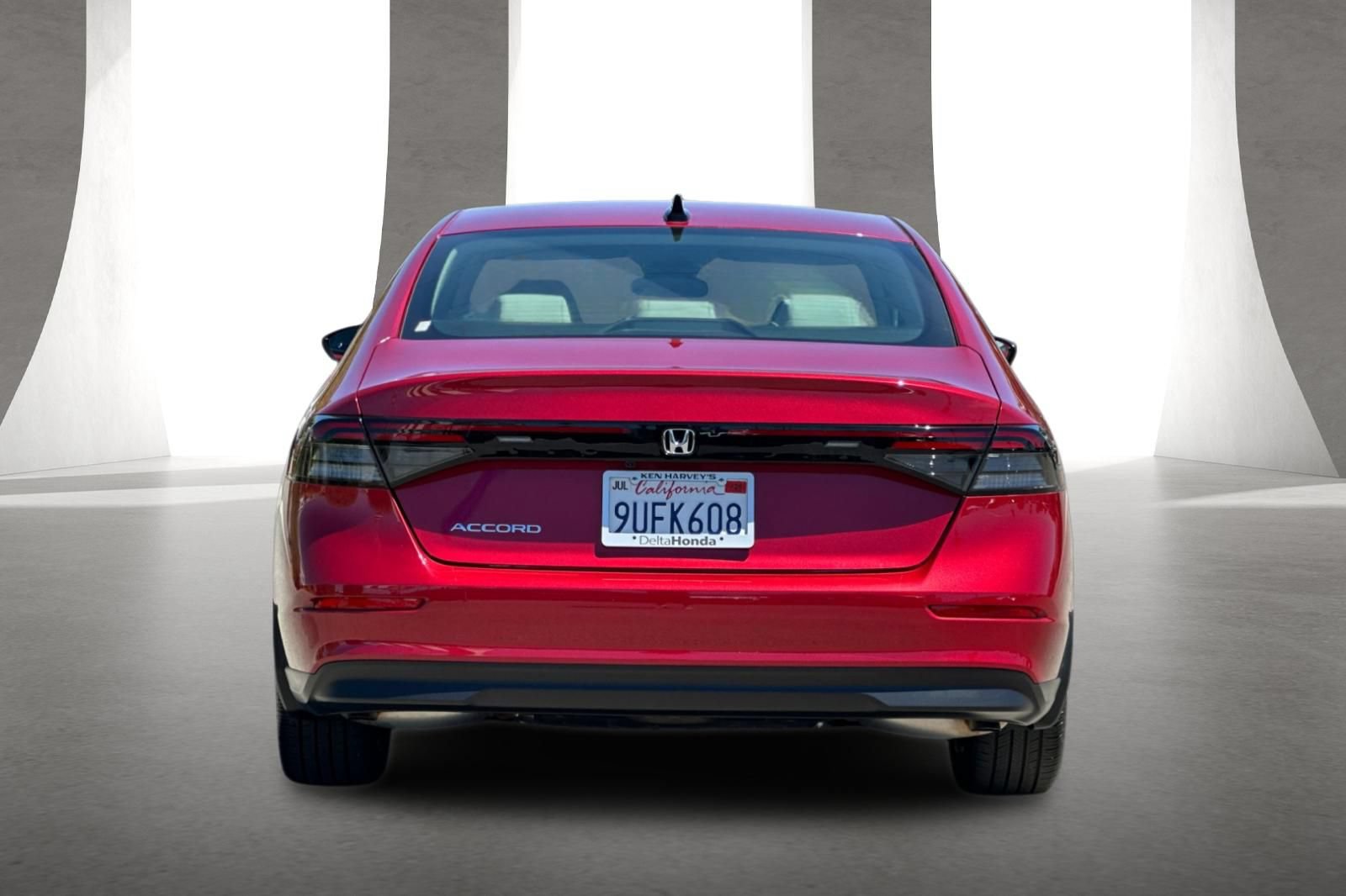 Certified 2025 Honda Accord SE image 5