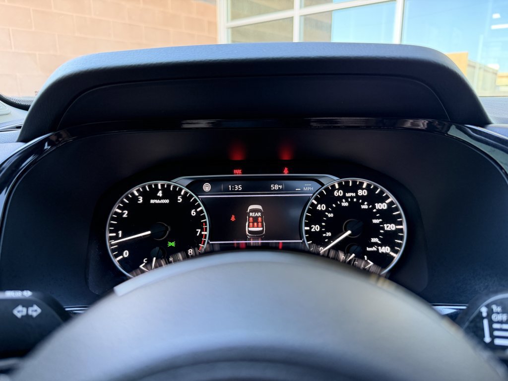 Used 2024 Nissan Pathfinder SL w/ SL Premium Package image 17