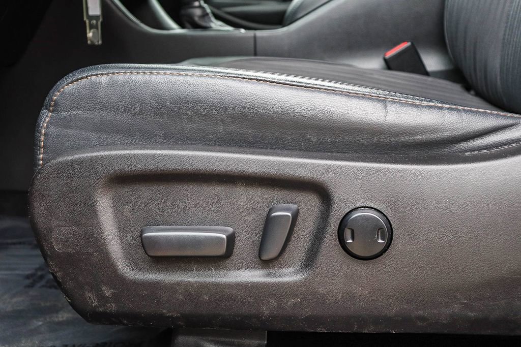 Used 2019 Toyota Highlander Plus image 20