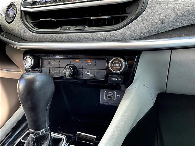 Used 2022 Jeep Compass Latitude image 23