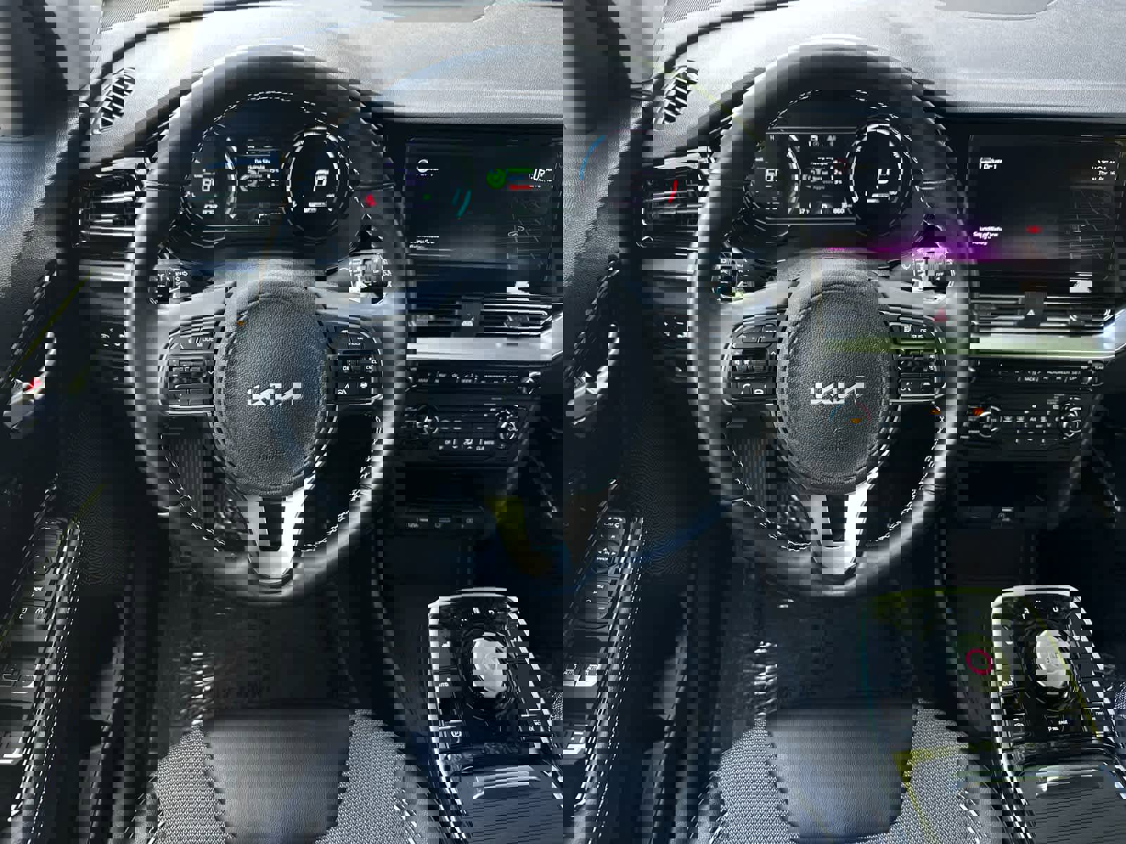 Used 2022 Kia Niro EX image 14