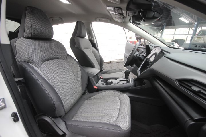 Used 2024 Subaru Crosstrek 2.0i Premium image 21