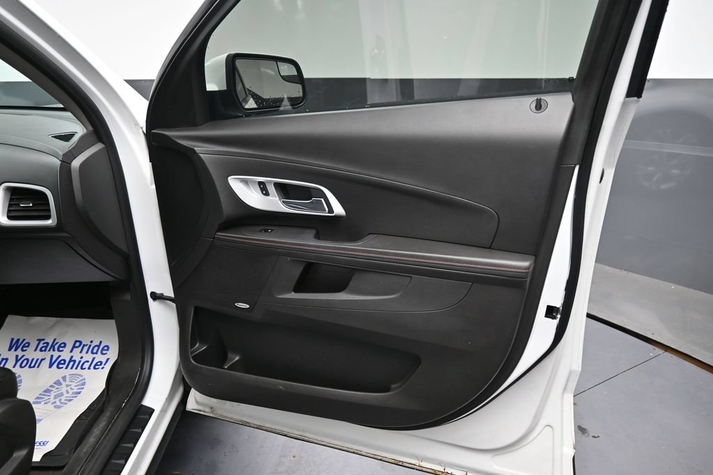 Used 2013 Chevrolet Equinox LT AWD/4WD image 17